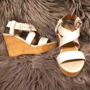 White wedges